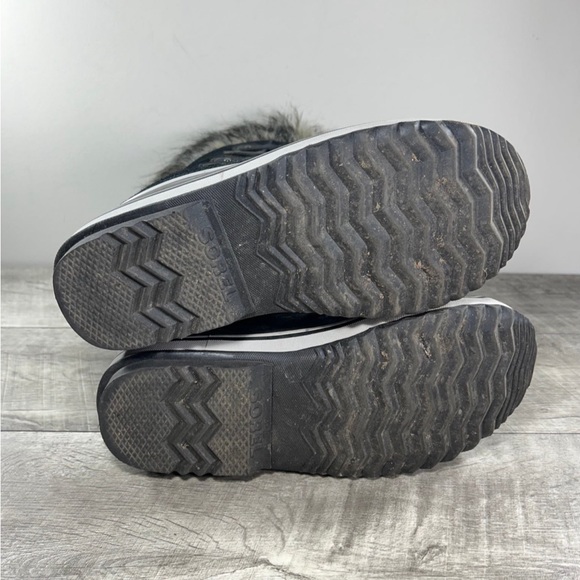 Sorel NL3481 Joan of Arctic Women’s Waterproof Black Leather Booties Boots Sz 9 - Picture 7 of 9